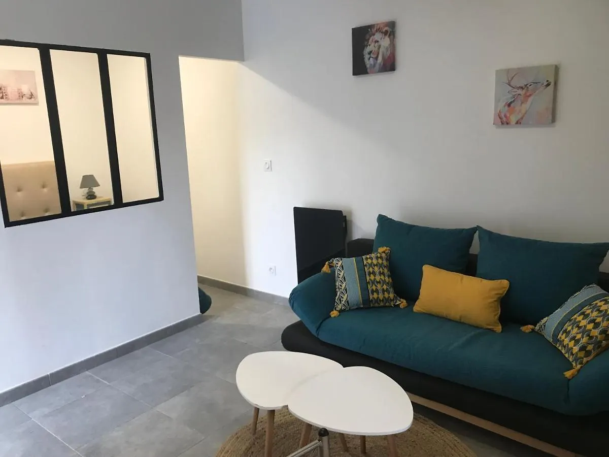Superbe Studio Entierement Refait A Neuf Figeac