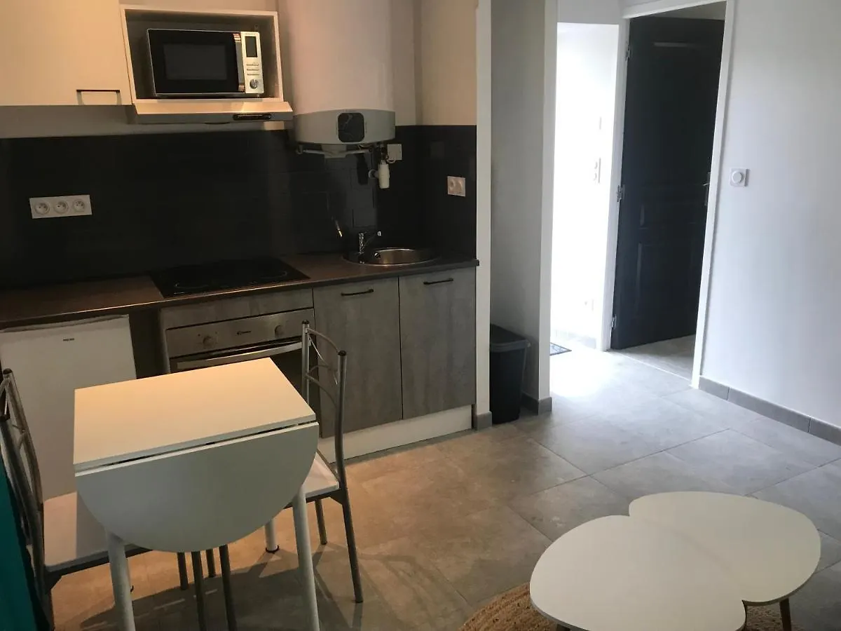 Superbe Studio Entierement Refait A Neuf Figeac Apartment