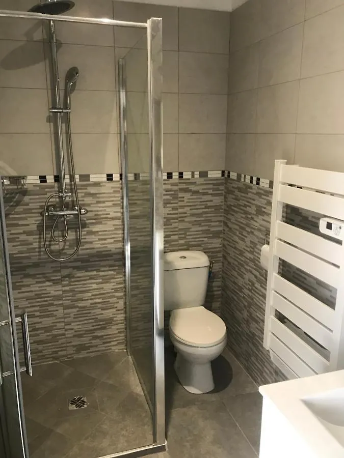 Apartment Superbe Studio Entierement Refait A Neuf Figeac